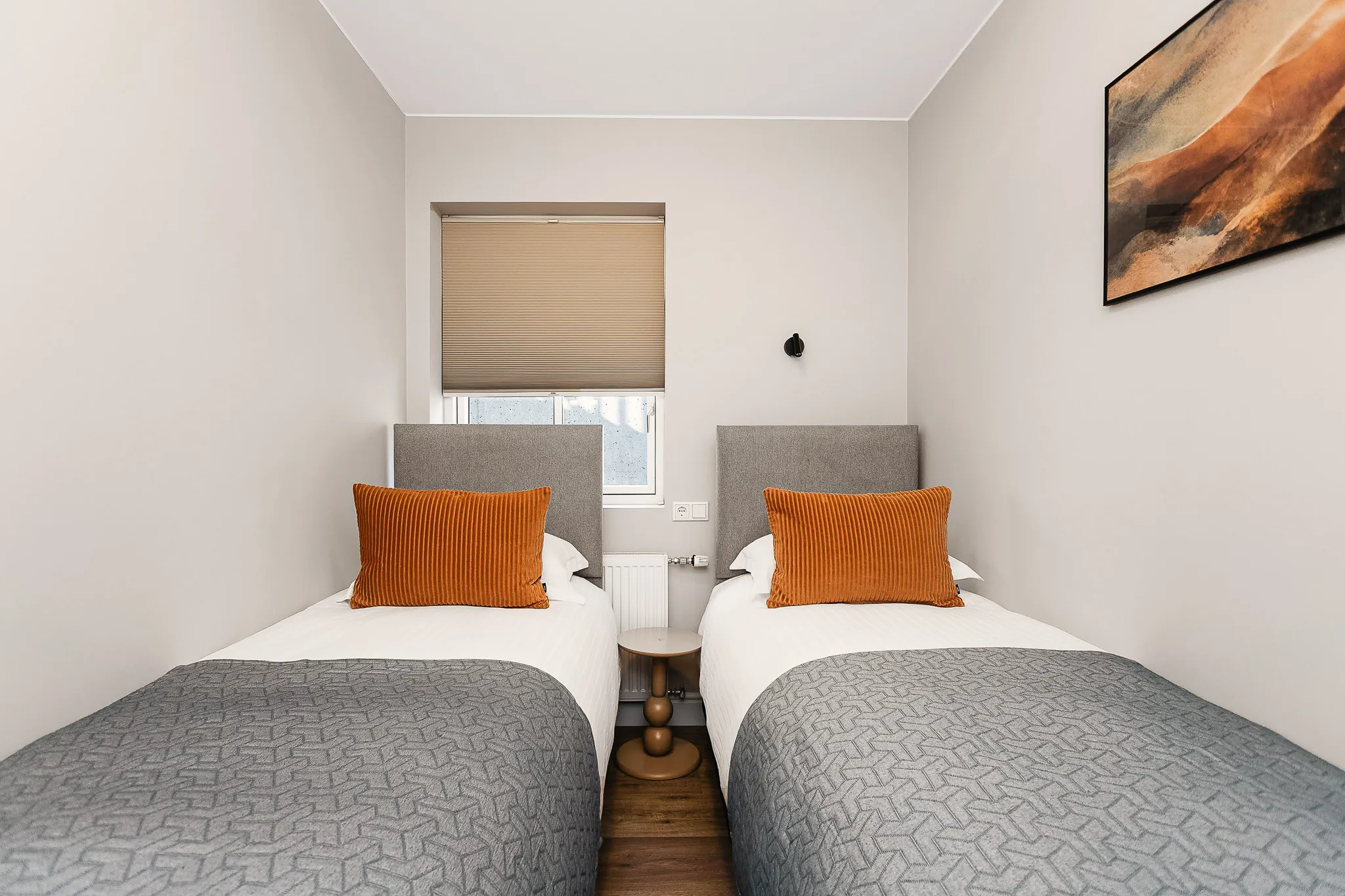 Two-Bedroom Twin Apartment — photo 1 of 16